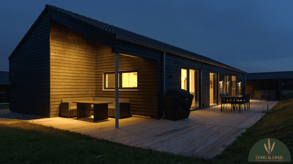 sommerhus aften facade Lyng & Linje